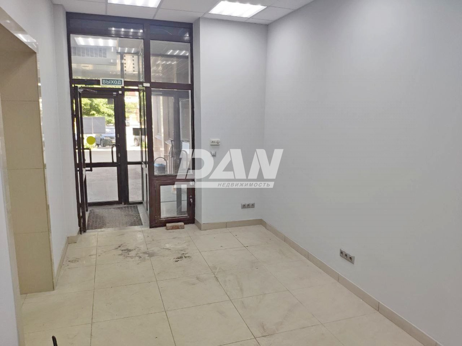 Торговое помещение 110 м²