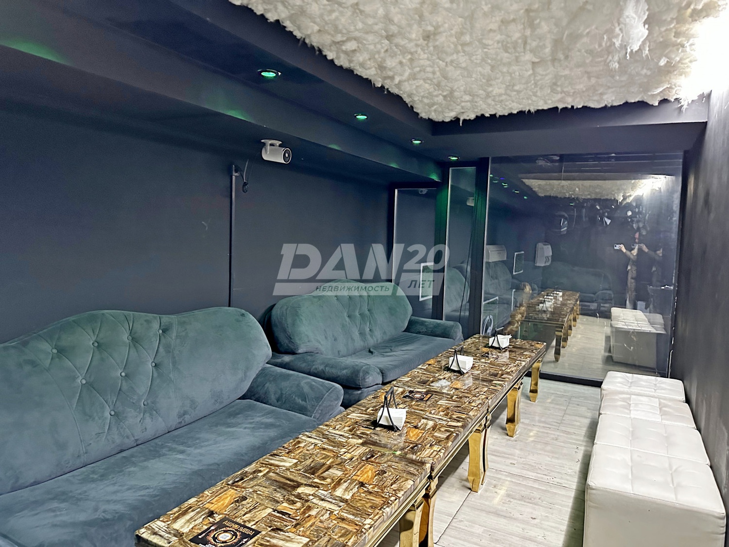 Помещение свободного назначения 291,2 м²