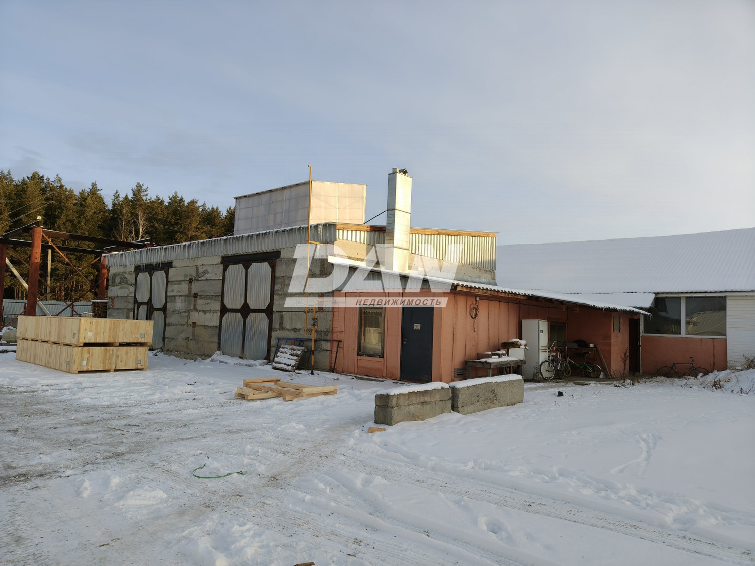 Производственное помещение 1627 м²