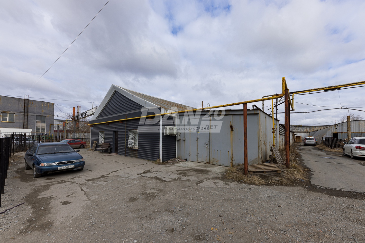 Производственное помещение 700 м²