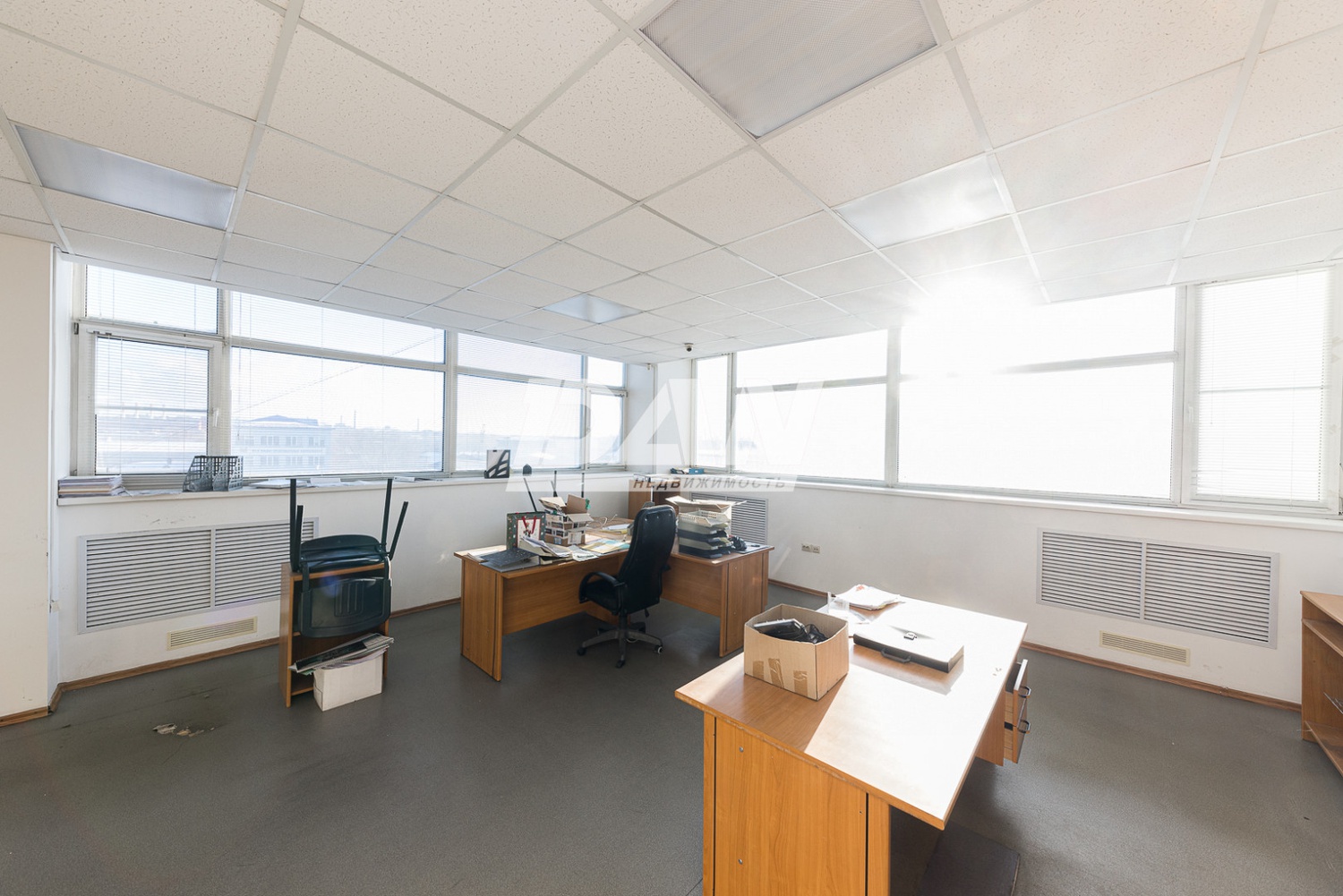 Помещение свободного назначения 824,7 м²