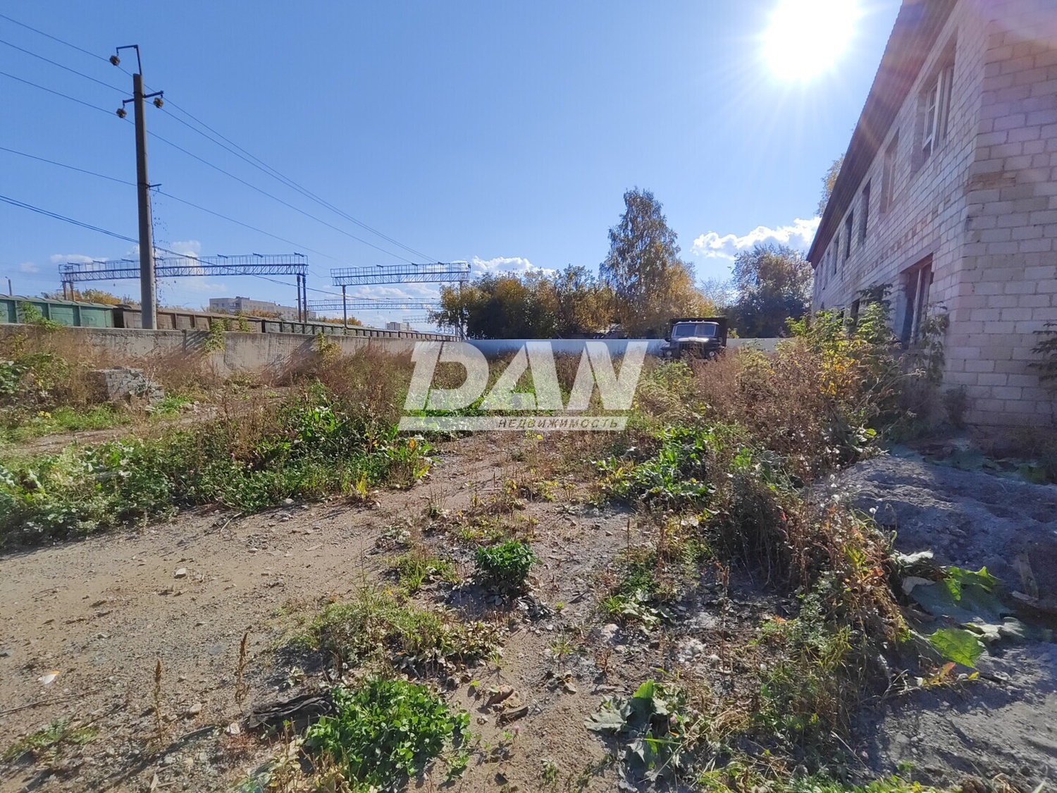 Земли коммерческого назначения 1200 м²