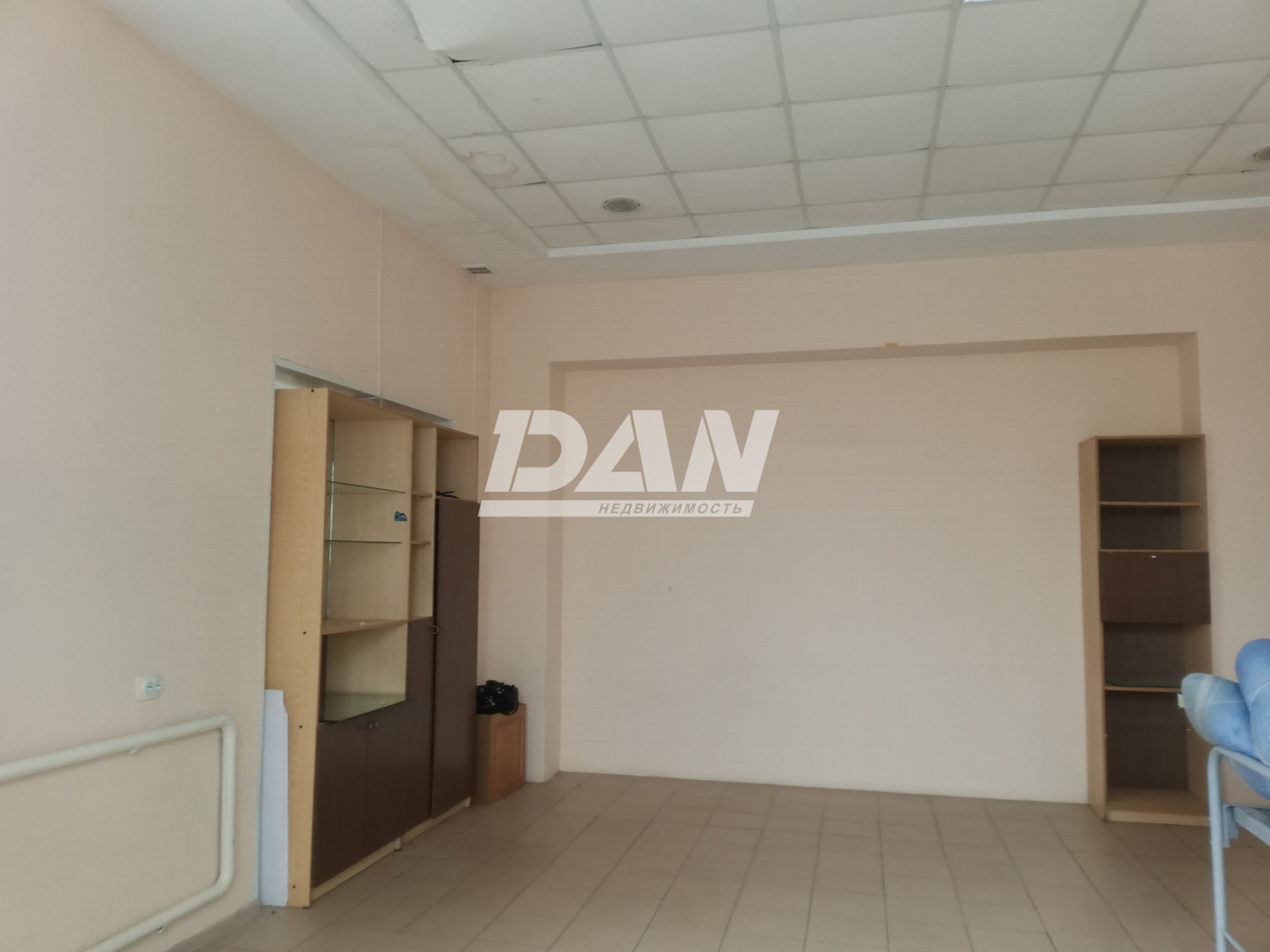 Помещение свободного назначения 200 м²