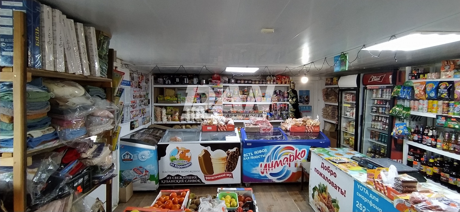 Земельный участок 100 м²