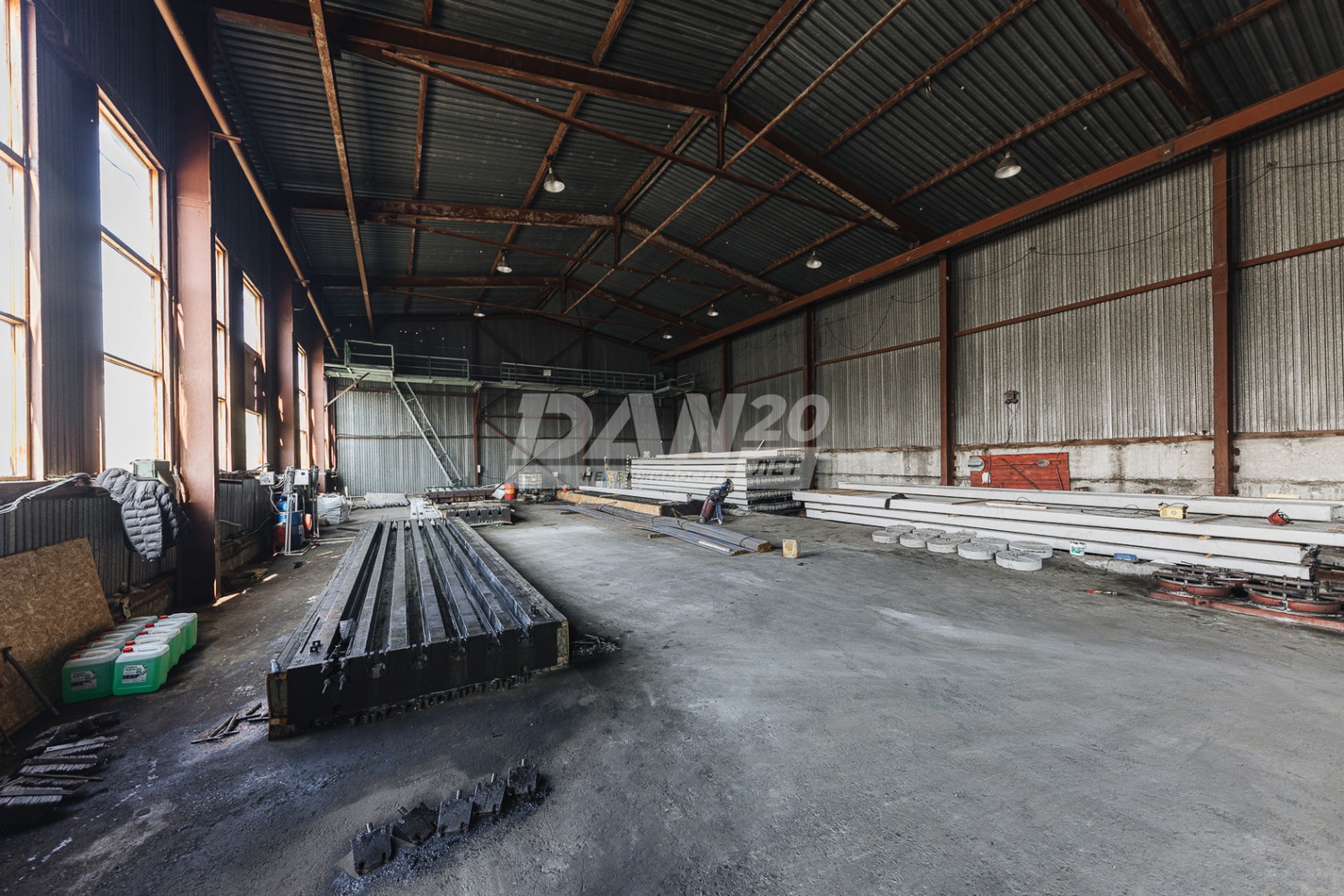 Производственное помещение 10000 м²
