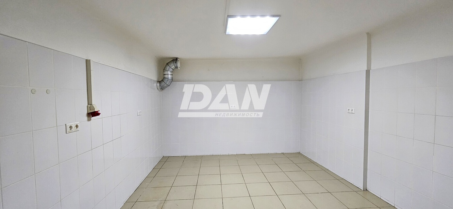 Производственное помещение 372 м²