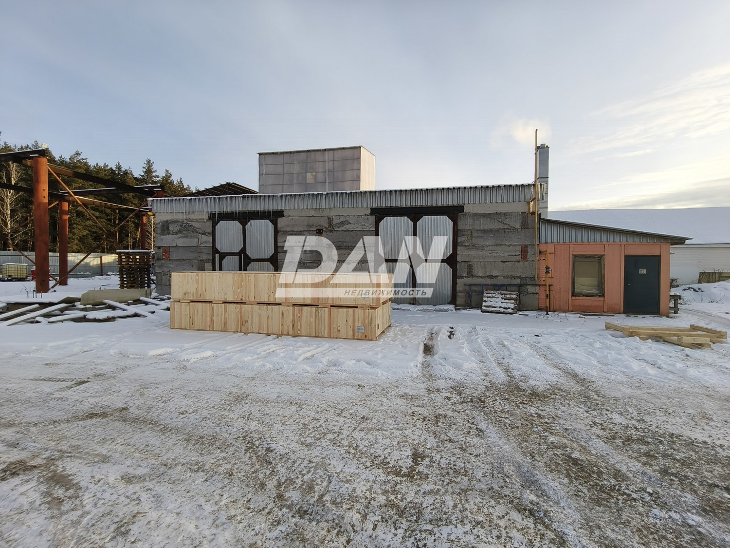 Производственное помещение 1627 м²