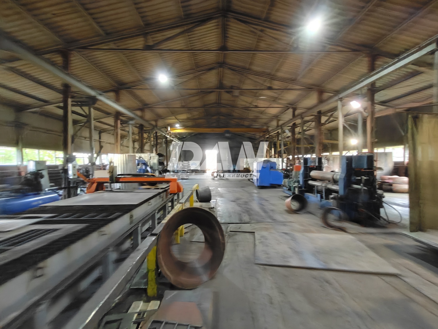 Производственное помещение 1490 м²