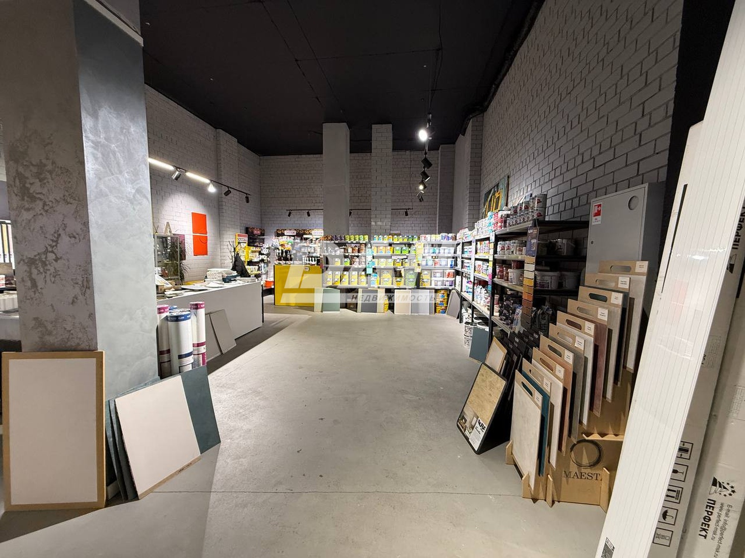 Торговое помещение 71,4 м²