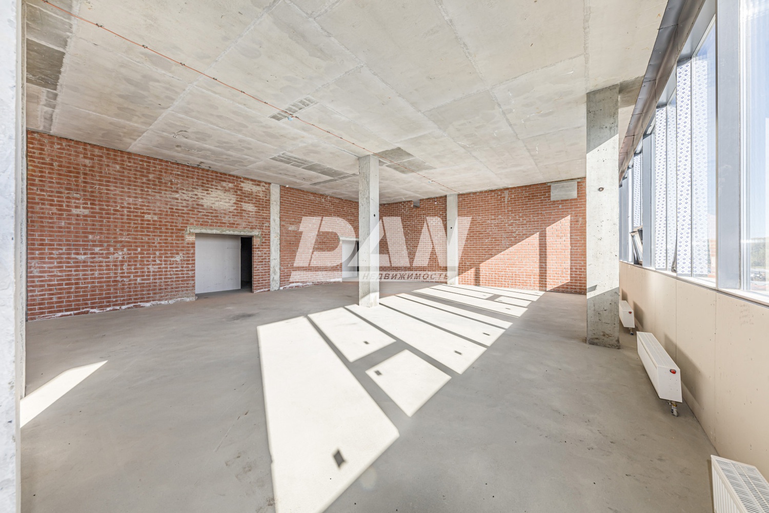 Помещение свободного назначения 641,3 м²