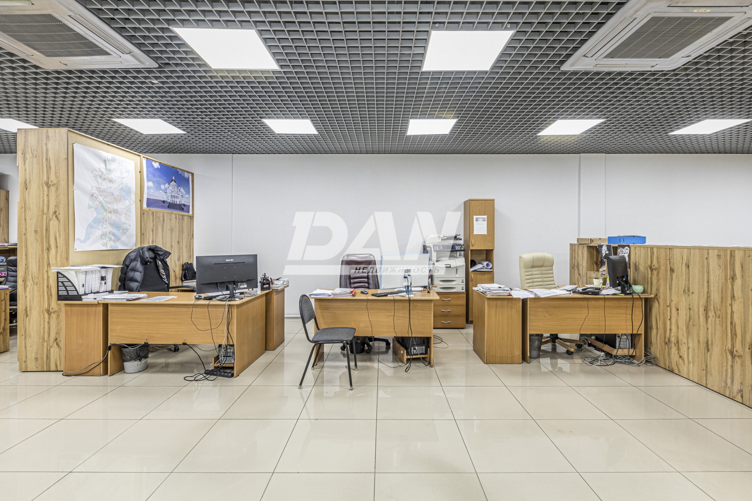 Торговая площадь 372 м²