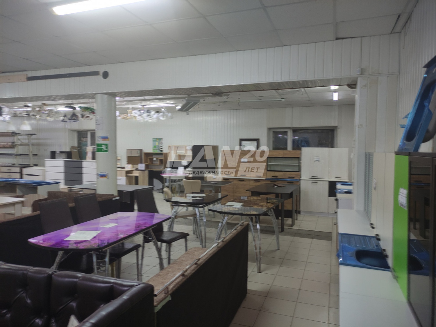 Торговое помещение 514 м²