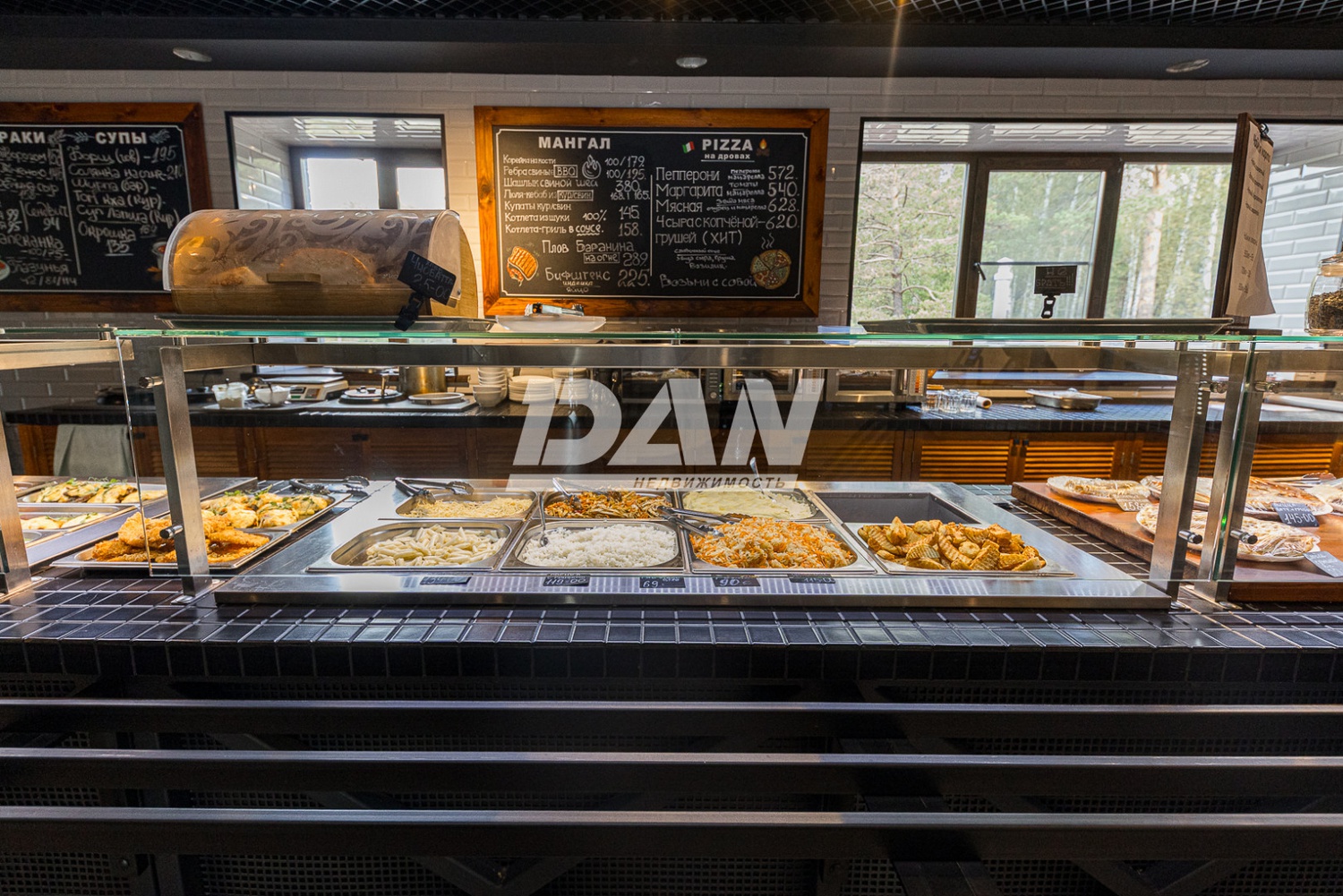 Помещение свободного назначения 573,2 м²