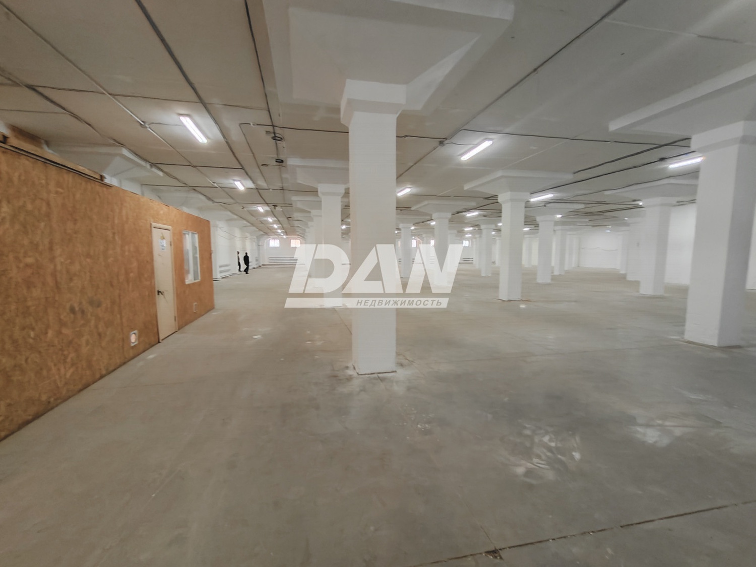 Склад 1867 м²