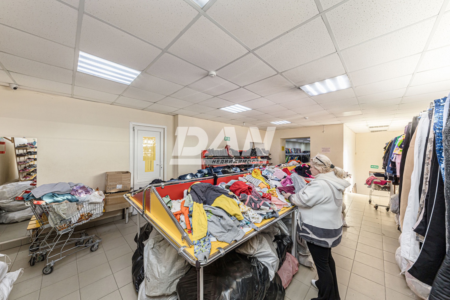 Торговое помещение 267,1 м²