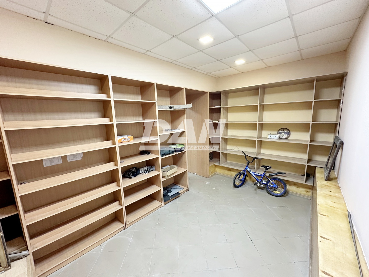 Помещение свободного назначения 187 м²