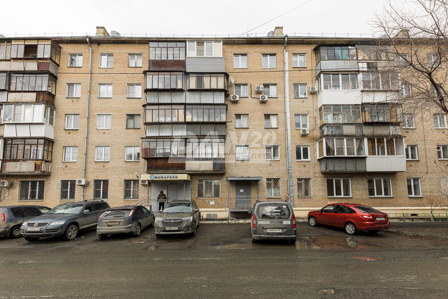 Торговая площадь 203 м²