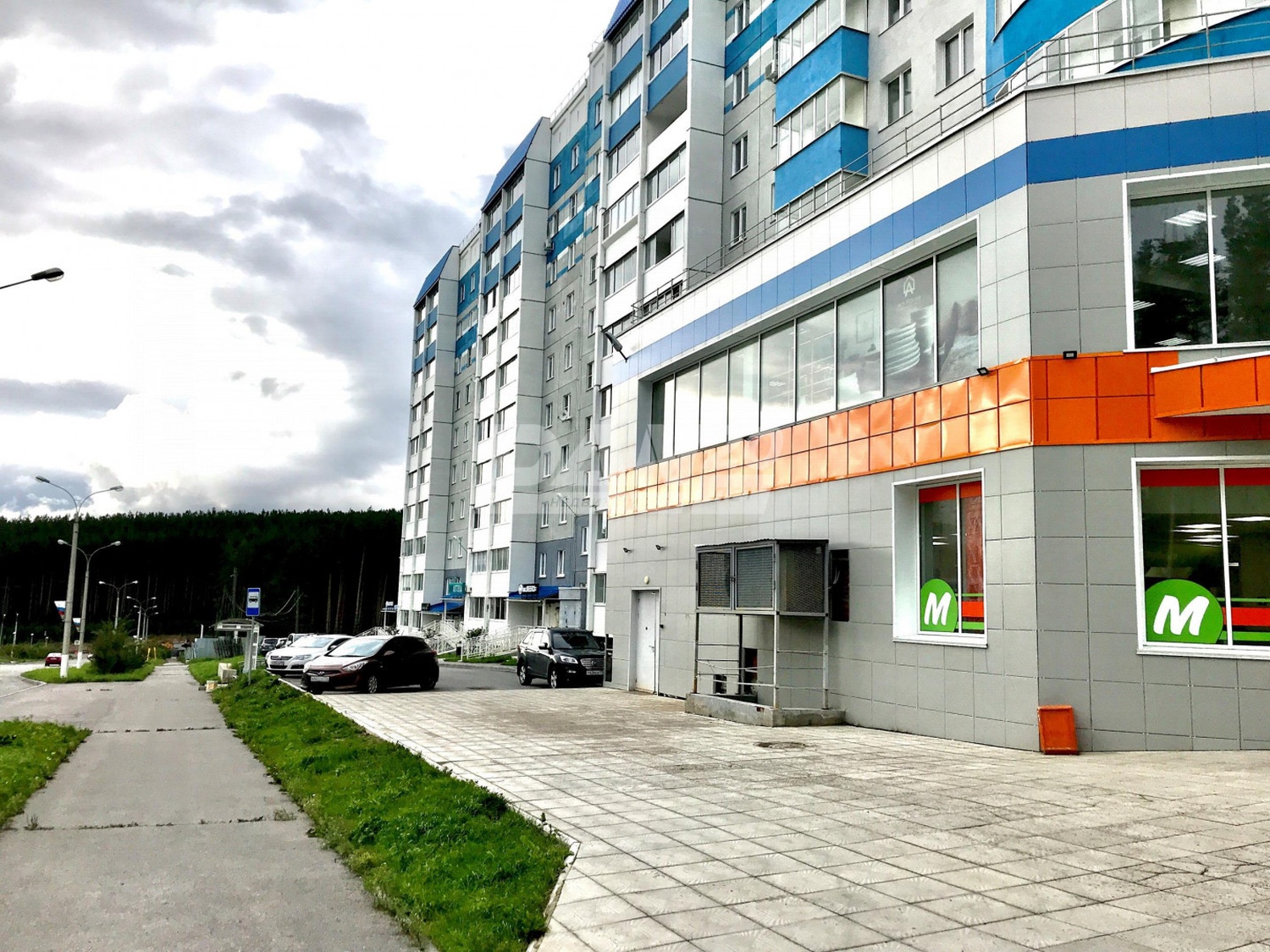 Помещение свободного назначения 522 м²
