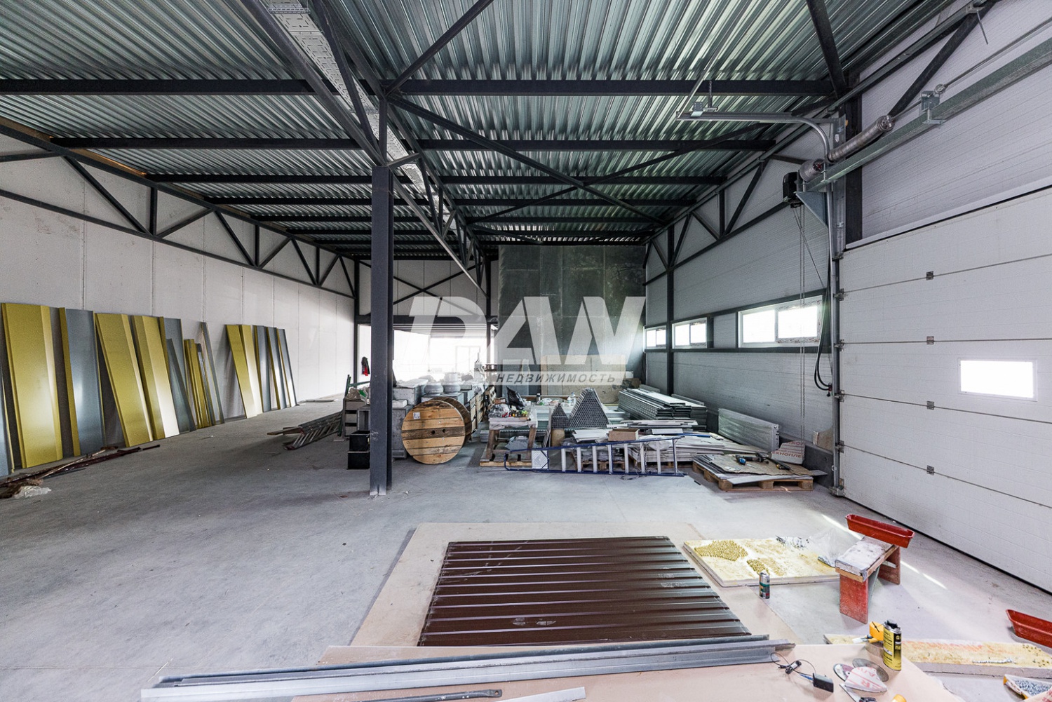 Торговое помещение 335 м²