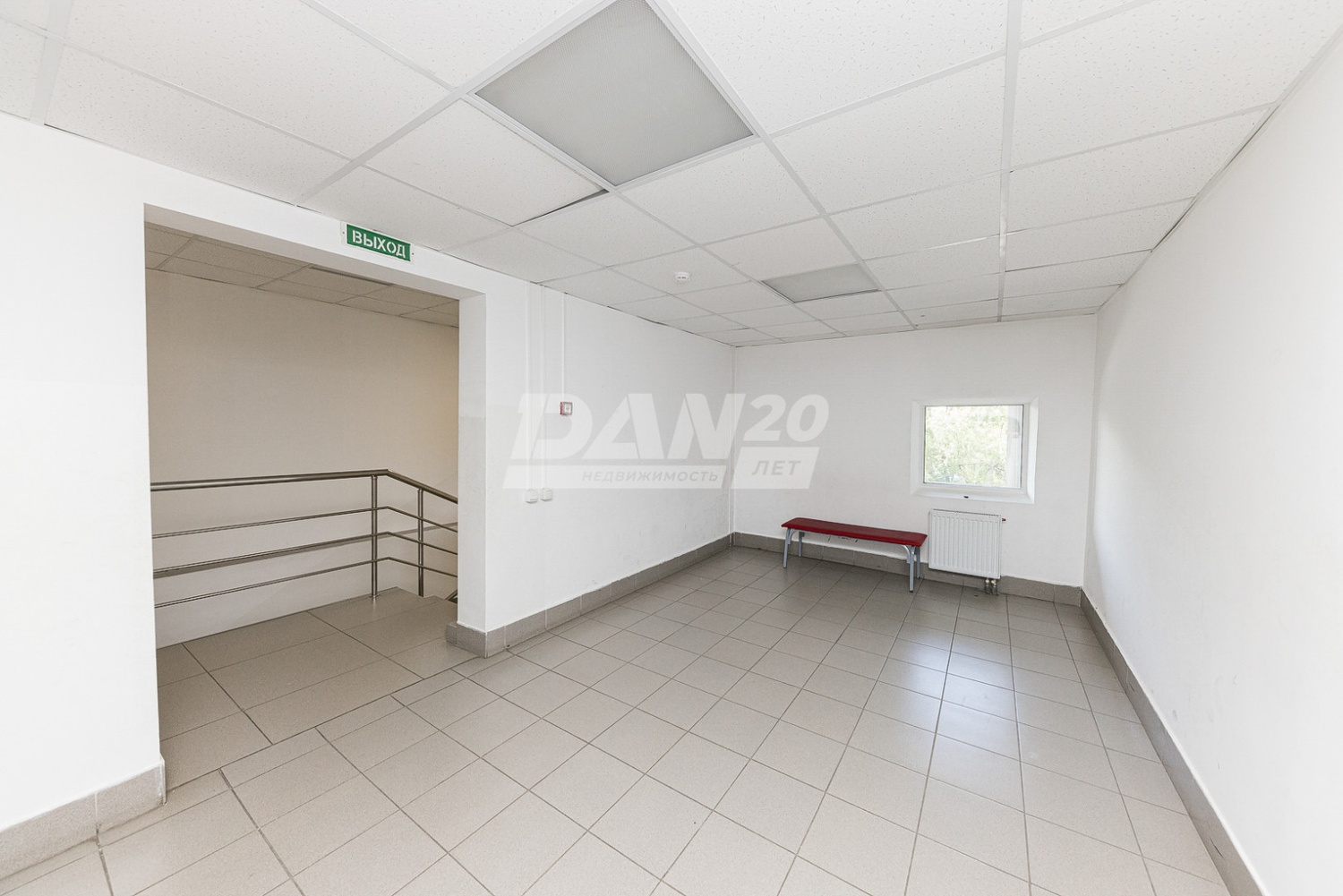 Торговая площадь 56 м²