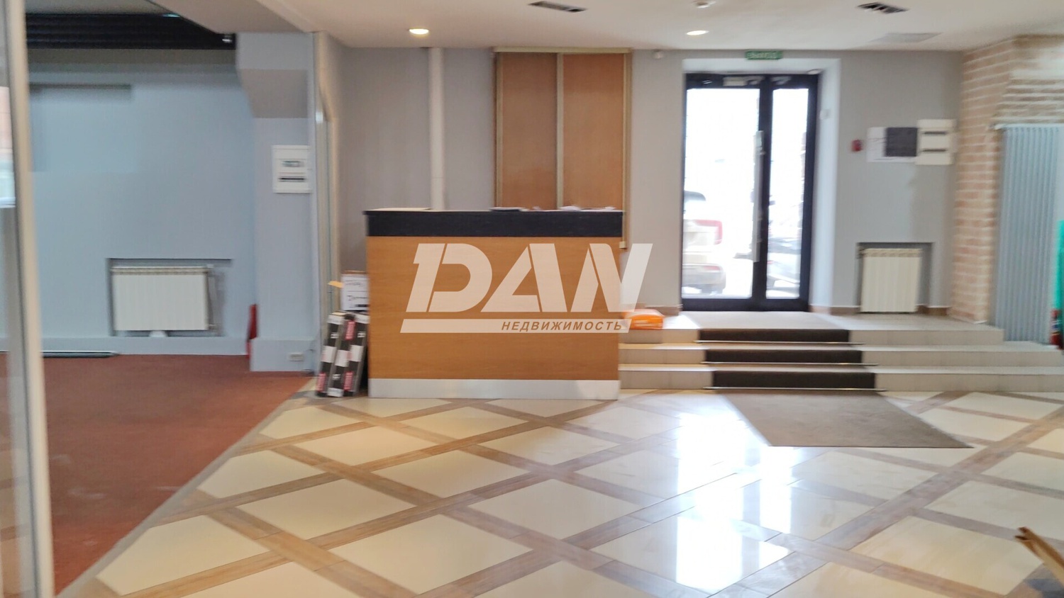 Торговое помещение 337,4 м²