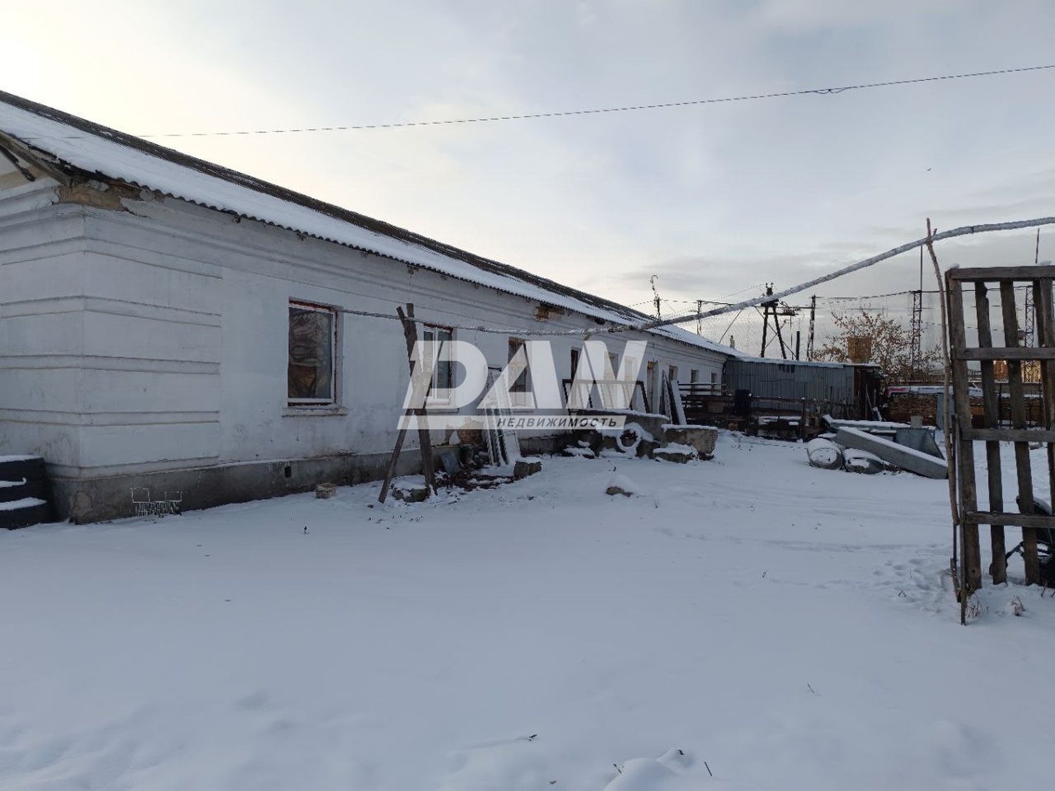 Помещение свободного назначения 430,6 м²