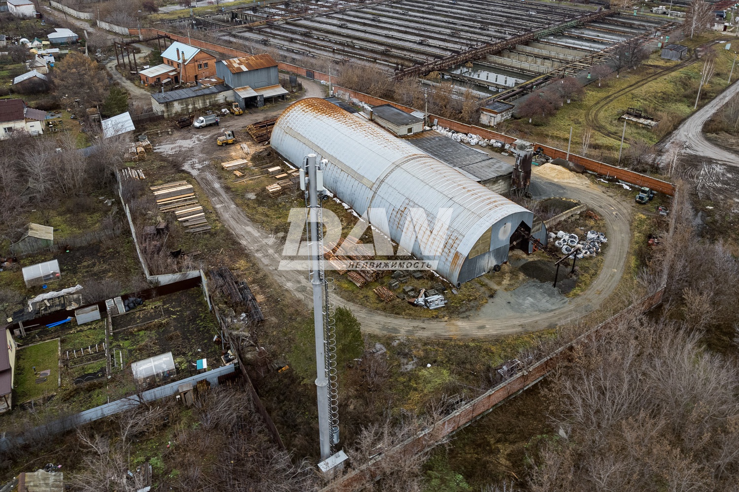 Производственное помещение 1132 м²