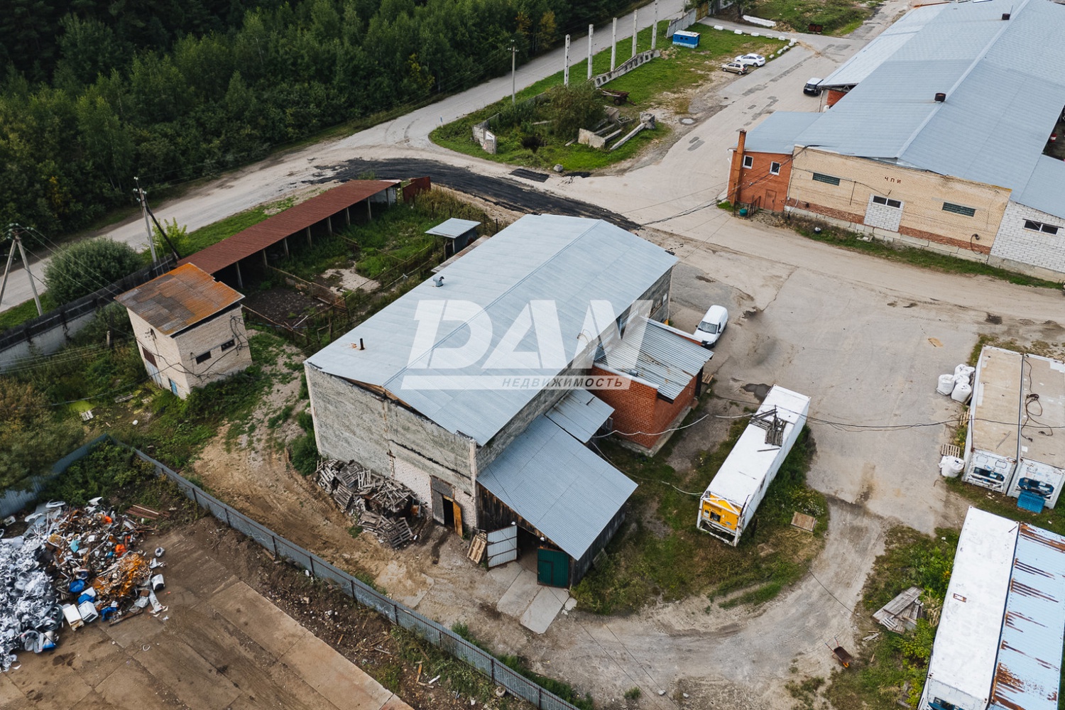 Помещение свободного назначения 276 м²