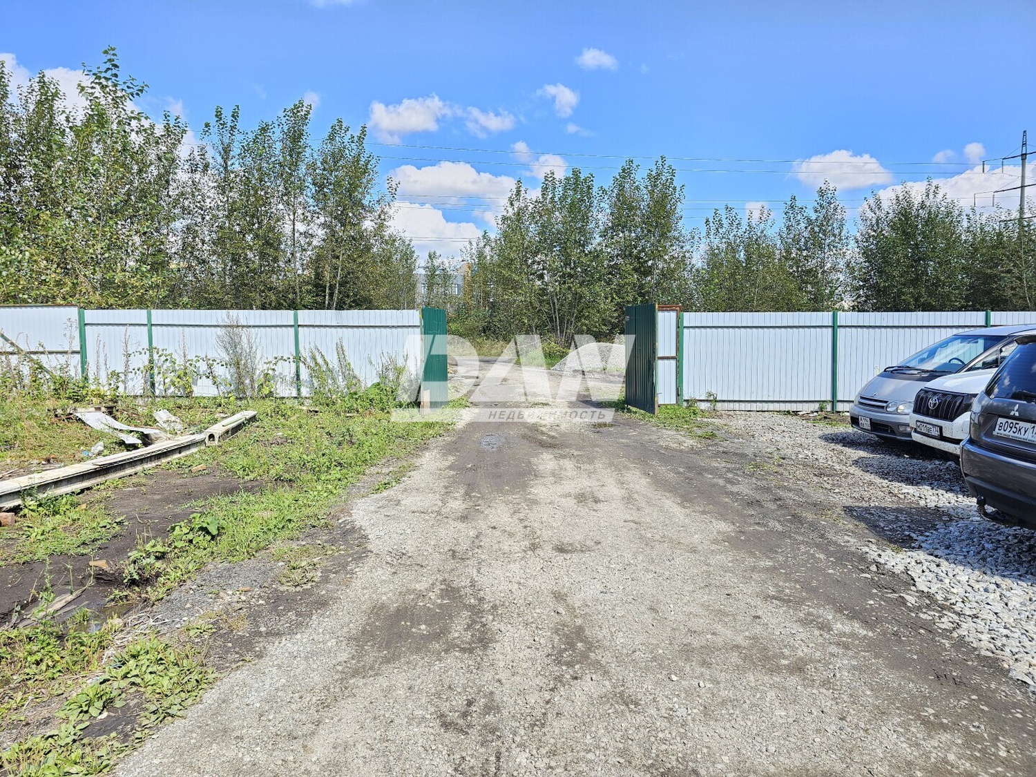 Помещение свободного назначения 330 м²