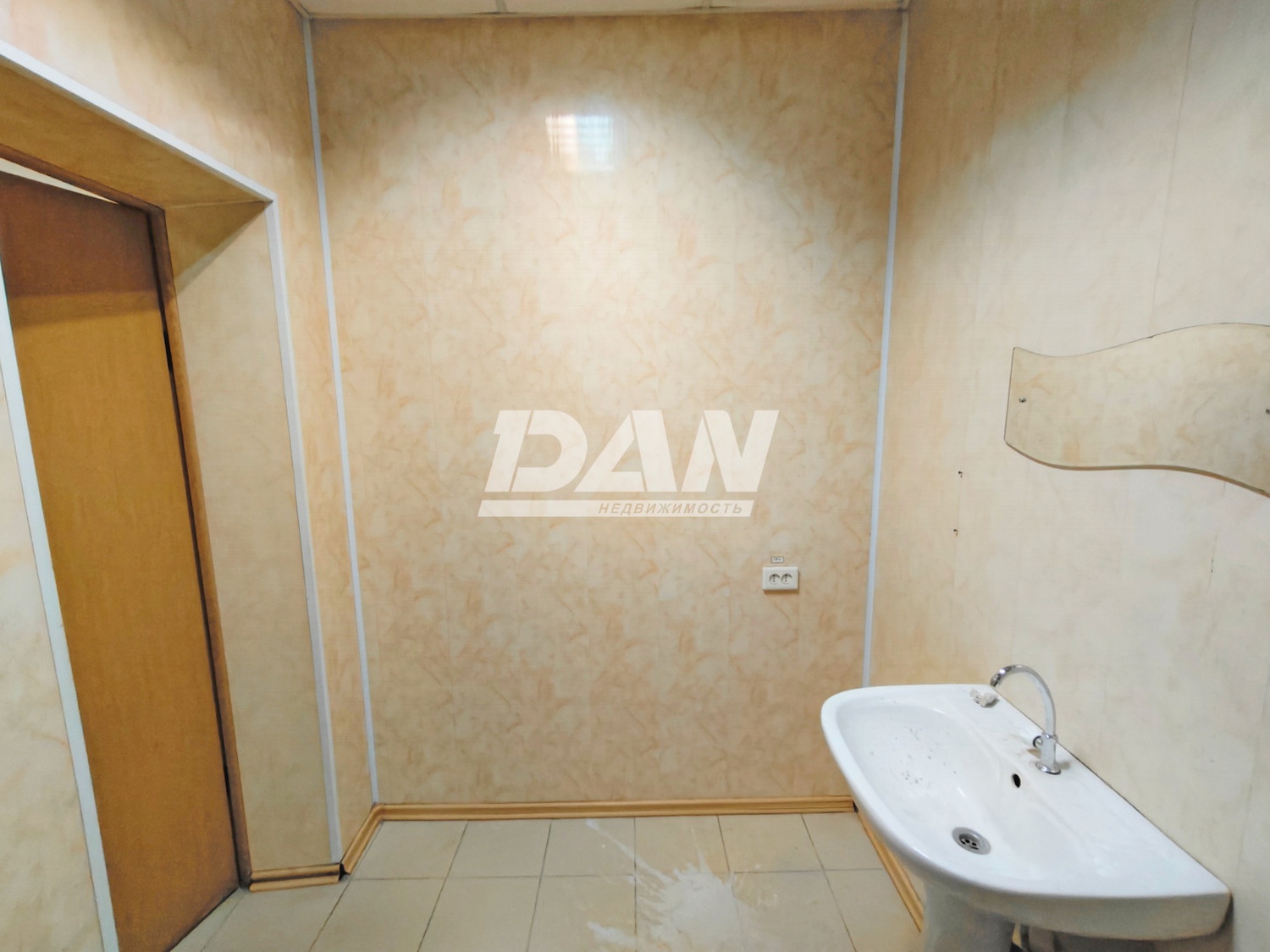 Склад 901,8 м²