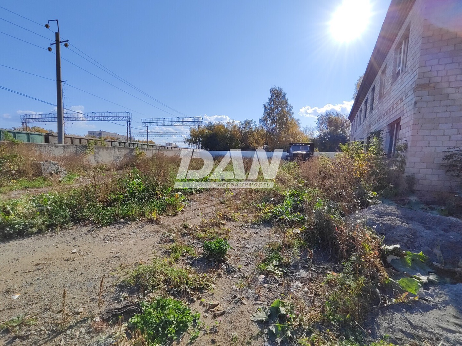 Земли коммерческого назначения 1200 м²