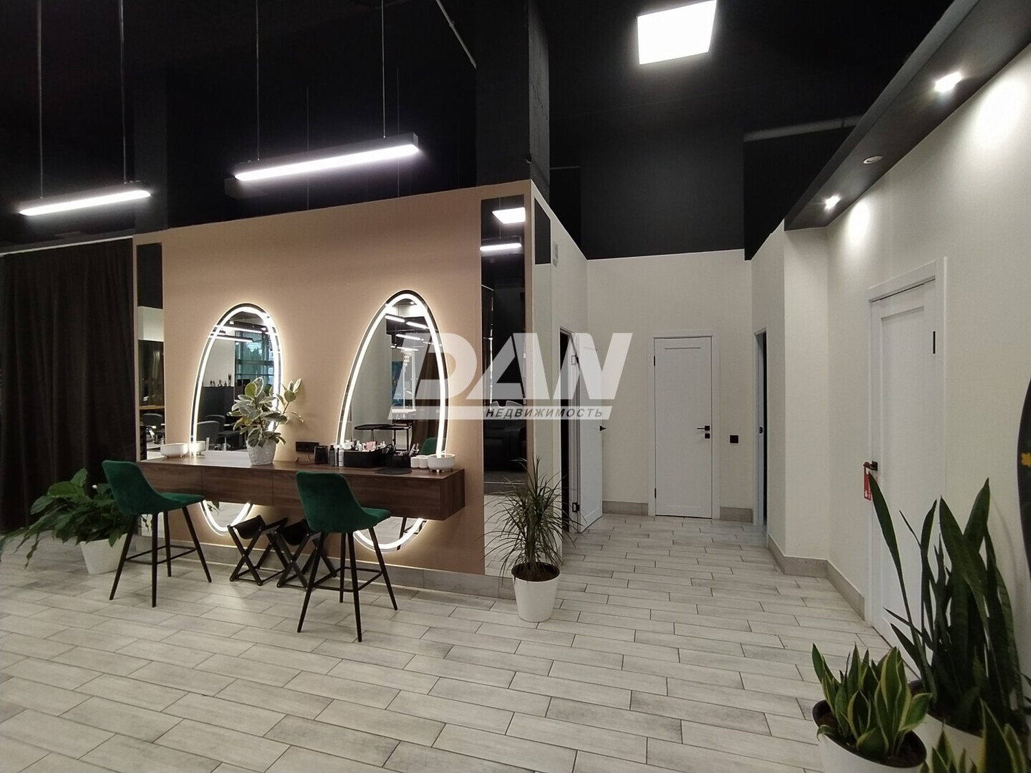 Помещение свободного назначения 195,5 м²