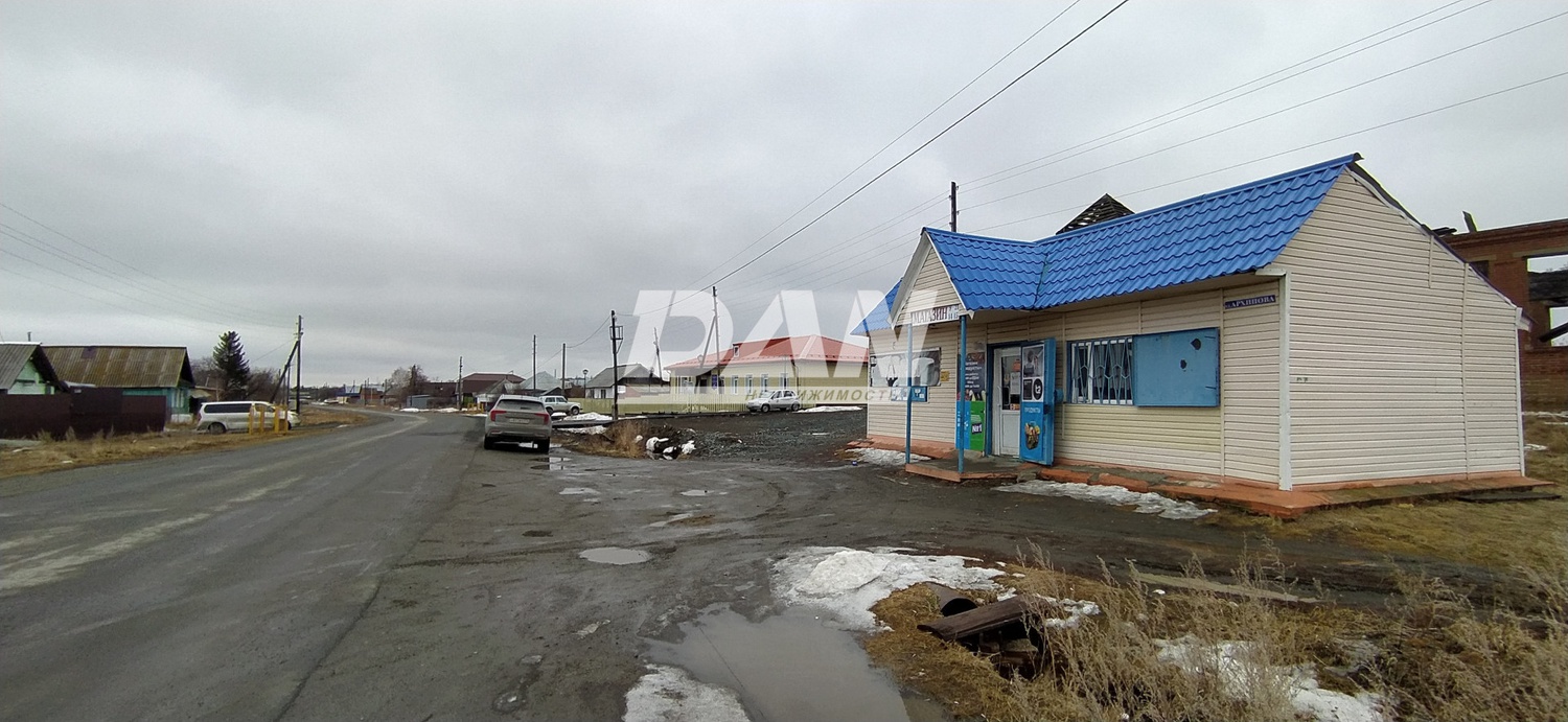 Земельный участок 100 м²