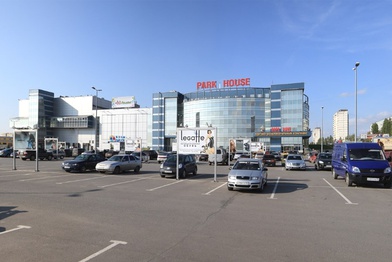 Компания Raven Russia передумала покупать сеть российских ТЦ «Парк хаус»