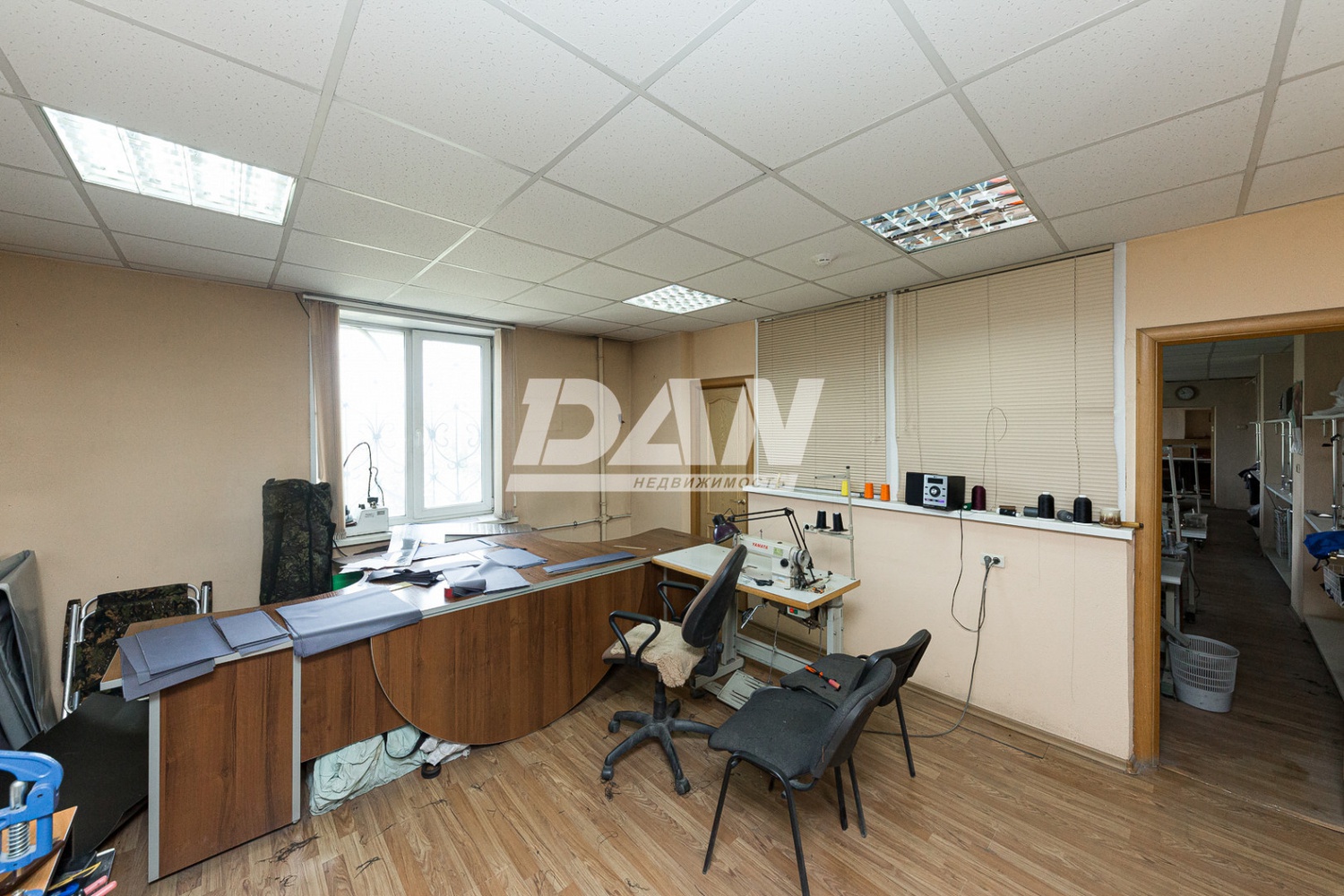 Производственное помещение 944 м²