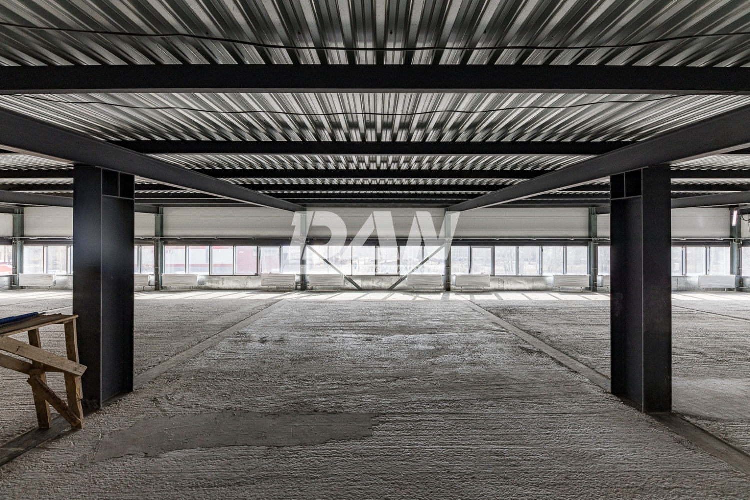 Торговое помещение 378,3 м²