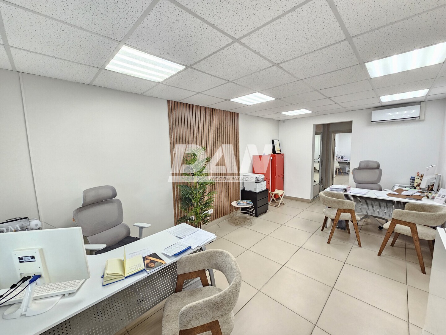 Офис 92,9 м²