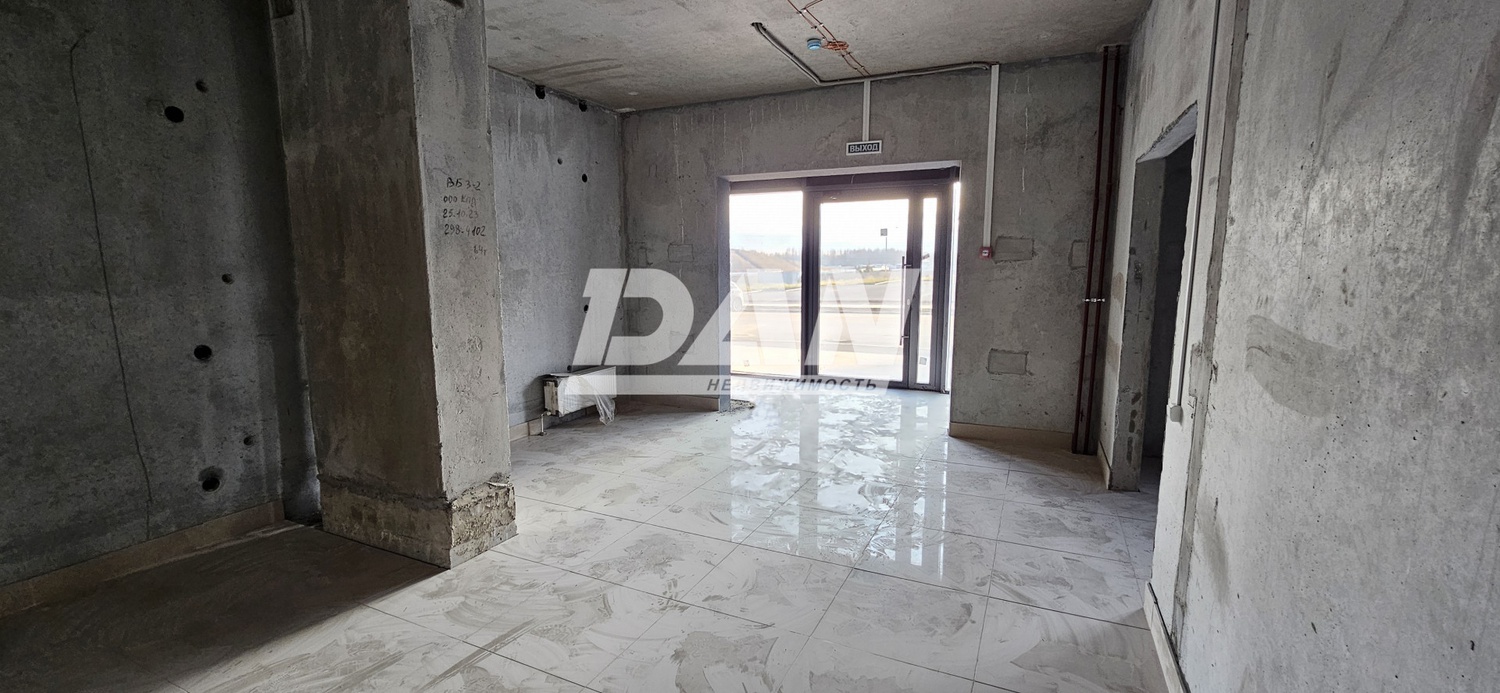 Торговое помещение 71,6 м²