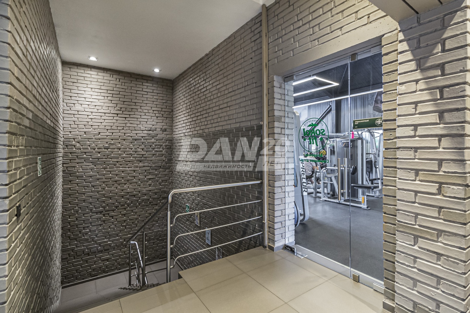 Помещение свободного назначения 1212,8 м²