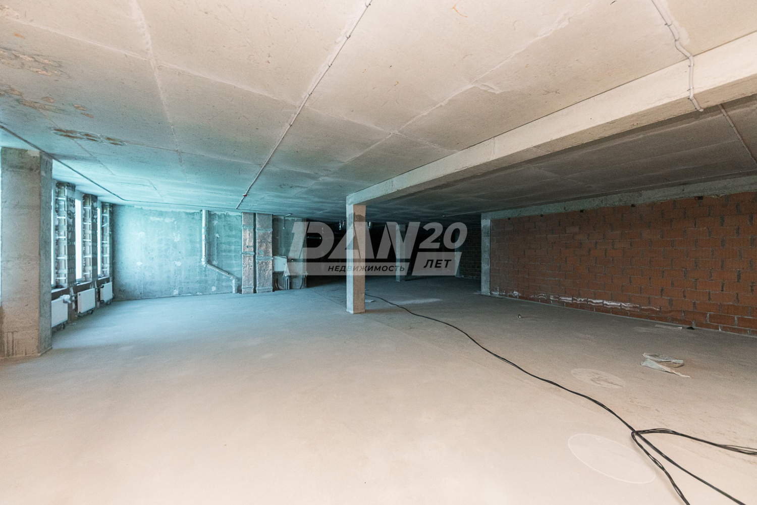 Торговая площадь 327,8 м²