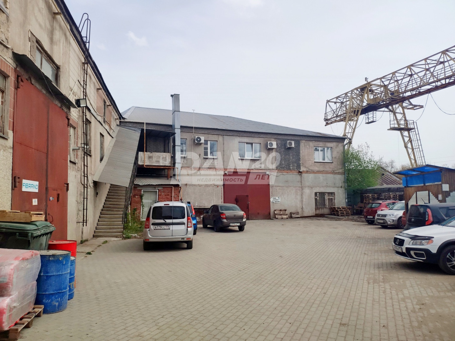 Производственное помещение 638 м²
