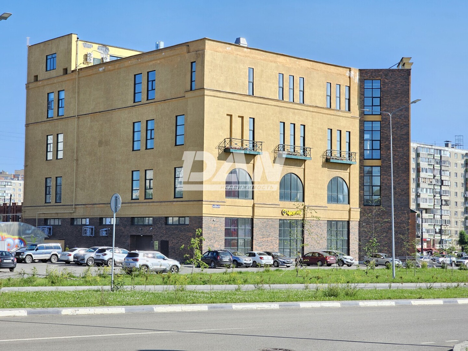 Помещение свободного назначения 350 м²