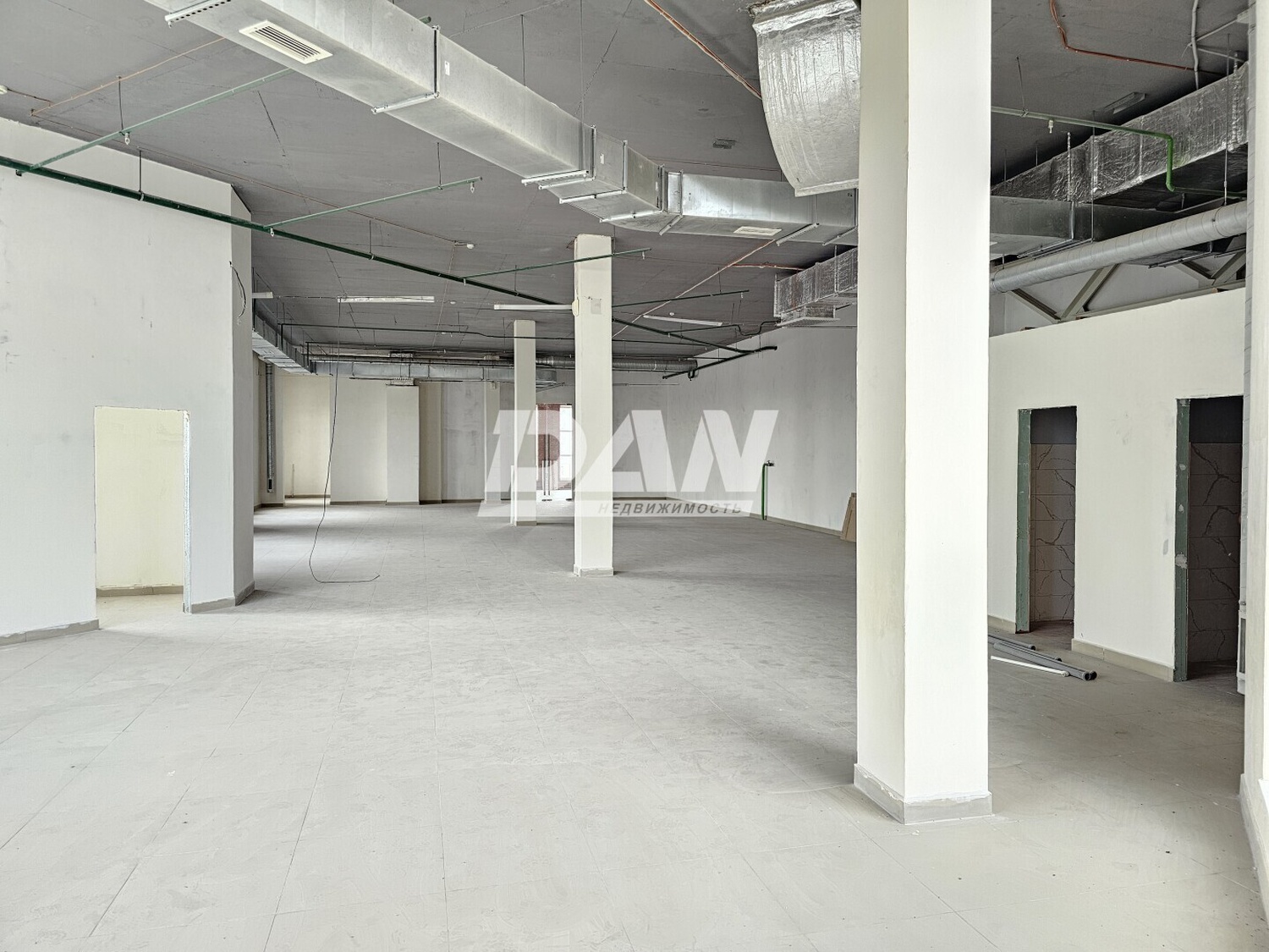 Помещение свободного назначения 356 м²