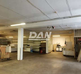 Торговое помещение, 200 м²