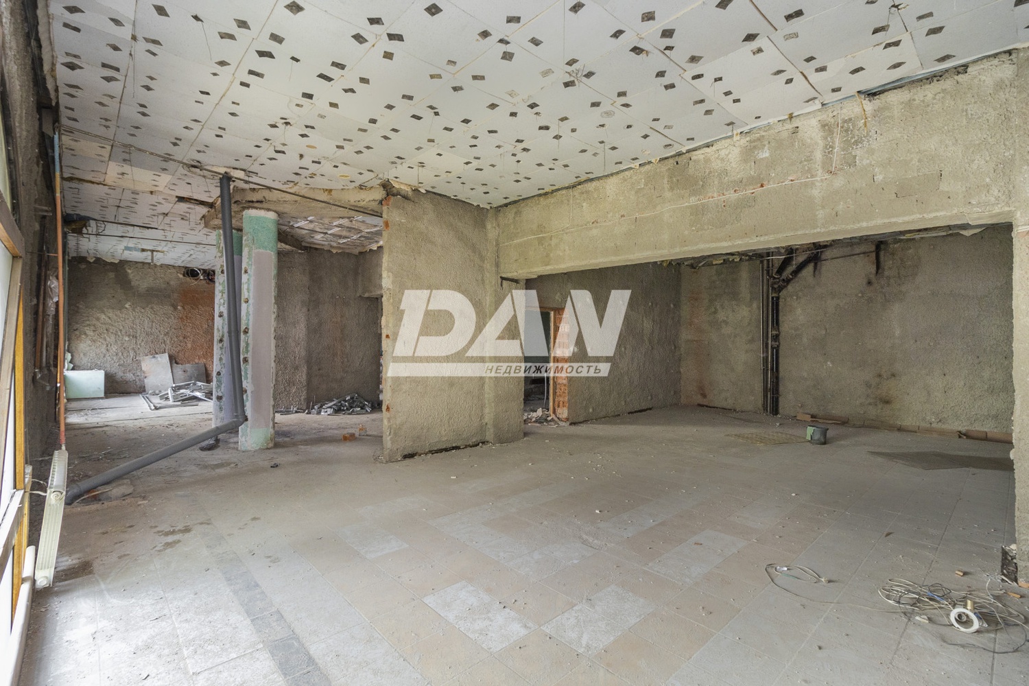 Помещение свободного назначения 520 м²