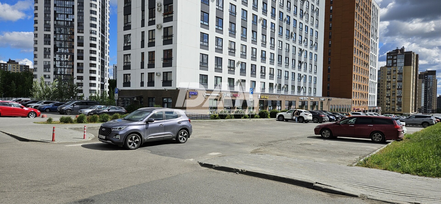 Торговое помещение 82,3 м²