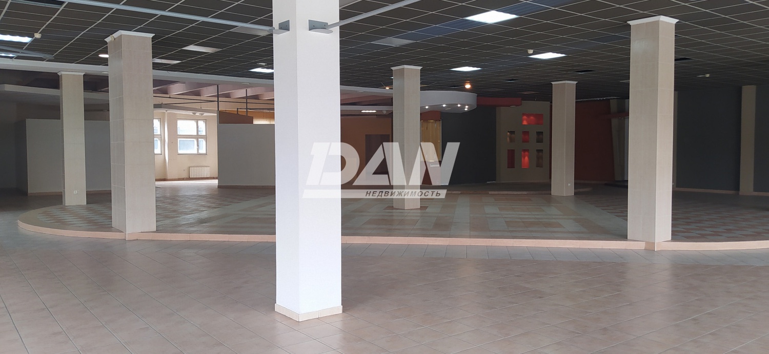 Помещение свободного назначения 820 м²