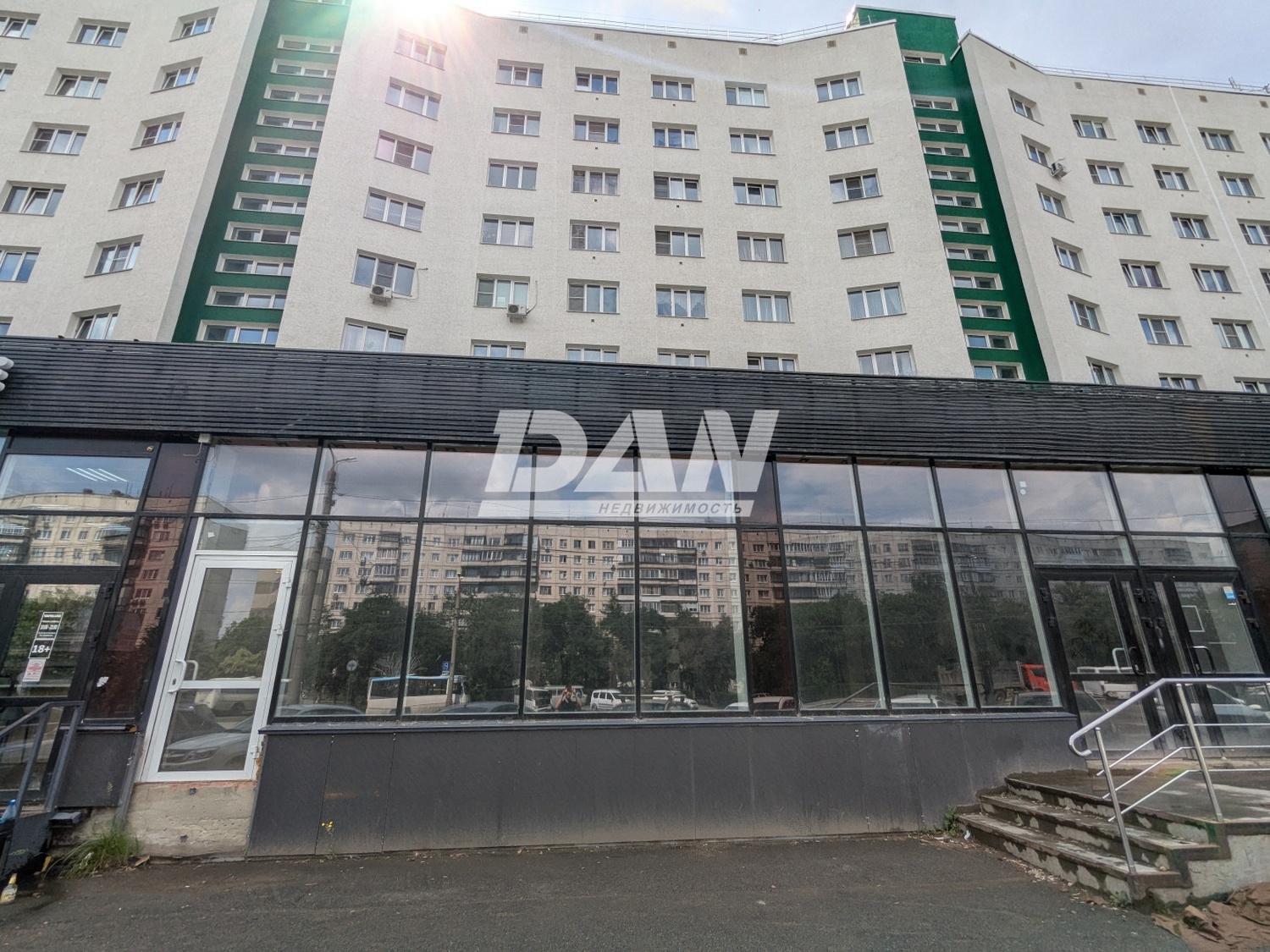 Торговое помещение 188 м²