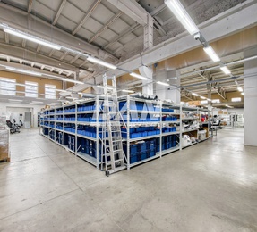 Торговая площадь, 1486 м²