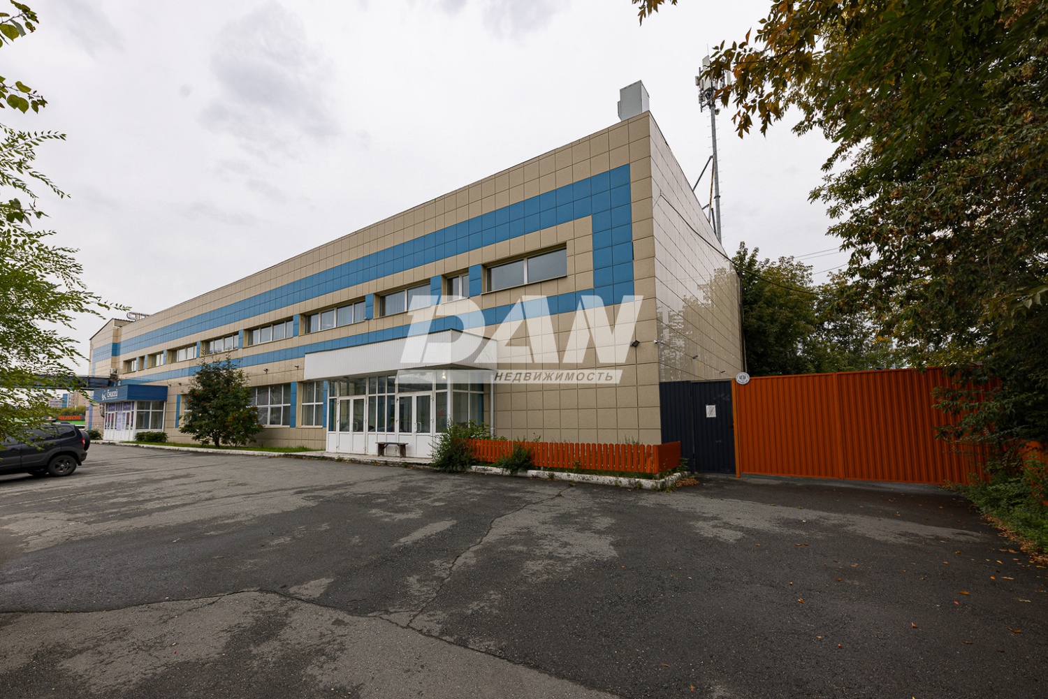 Помещение свободного назначения 110 м²